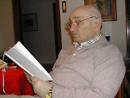 Oggi, 8 Gennaio 2016, a Rodi Garganico muore  Mimì Sangillo, il poeta dei colori