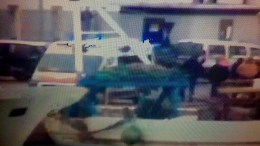 Tragedia a Manfredonia: pescatore scivola in mare colto da malore
