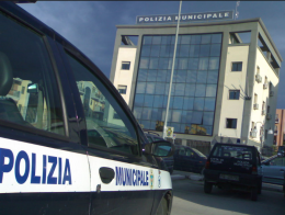 Viale Candelaro: furto alla sede distaccata dei Vigili Urbani 
