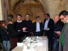 Mentre il Giglio magico è sotto assedio Renzi si concede una giornata a Matera