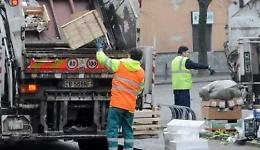 Atella, sui rifiuti l'opposizione a gamba tesa per la gestione della municipalizzata