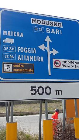 Matera ottiene la segnaletica stradale: ora da Bari è facilmente raggiungibile