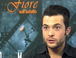 Fiore sull'asfalto: Davide Merlini, ispirato da un viaggio in Basilicata, canta per i malati di sclerosi multipla