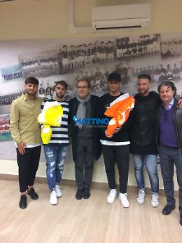 Leucemia, anche i calciatori del Foggia giocano per le uova della solidarietà AIL