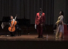 Elio conquista Potenza con "L’Opera buffa da Mozart a Offenbach"