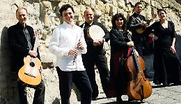 Teatro Giordano, il Neapolis Ensemble canta "Lo guarracino" 
