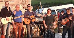 Metti una sera a cena con Matteo Salvatore e i Cantori di Carpino