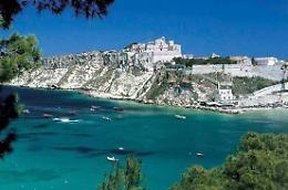 Peschici, la Procura fa abbattere immobile abusivo nella "Spiaggia della Marina" 