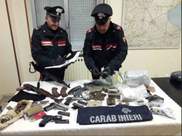 San Severo: un arsenale nascosto in  un camper "abbandonato" 