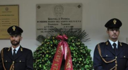 Potenza ricorda il suo martire: una corona per il poliziotto Tammone