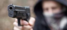 Foggia, rapina in pieno centro: colpo al "Gran Caffè Cocozza" 