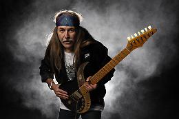 Terzo Basilicata metal fest con  Uli Jon Roth degli Scorpions