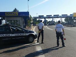 "Vacanze coi fiocchi"  anche oggi la Polizia Locale 'bacchetta' gli automobilisti indisciplinati 