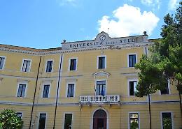 Oggi, 5 Agosto 1999, nasce l'Università degli Studi di Foggia
