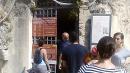 Matera, i turisti corrono negli ipogei per trovare refrigerio