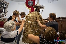 San Rocco "maestro di carità": una piccola quantità dell'oro votivo donata alla Rianimazione del San Carlo di Potenza