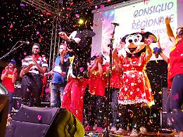 A Laurenzana torna il carnevale estivo. Ed è un successo