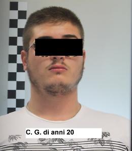 Spaccio tra minorenni: baby pusher nel mirino della Guardia di Finanza 