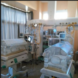 Miracolo vita agli Ospedali Riuniti di Foggia: dimessa la bimba nata di 300 grammi 