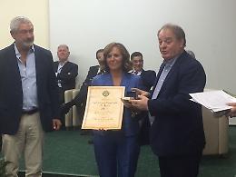 La deputata foggiana Colomba Mongiello è "Oliva d'oro" a Palermo