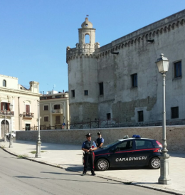Prima la testa di vitello e poi una bomba, l'esecutore delle minacce a un ingegnere di Torremaggiore finisce in carcere