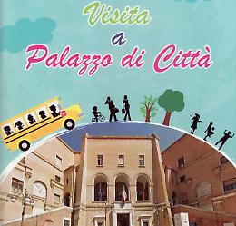 “Visita a Palazzo di Città”, il Comune di Foggia ti fa da guida

