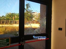 Ascoli Satriano, spaccata di balordi al Liceo "Lanza-Perugini"