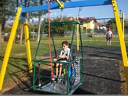 Grazie a M5S aumenta a 520 mila euro il fondo regionale alle giostrine per bambini disabili