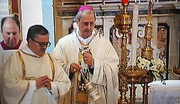 «Grazie alla Rai abbiamo raggiunto anche malati e infermi». Apre così la messa per l'Immacolata l'arcivescovo di Cosenza Francesco Nolè