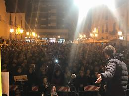 Ciclone DiBa: 1500 in piazza a Cerignola per lui che "pratica" Zeman e tifa Foggia