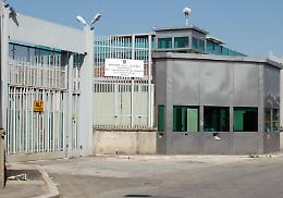 Evade dai domiciliari per partecipare ad un battesimo: finisce in carcere il papà che ha aggredito il vicepreside della Murialdo 