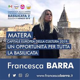 Verso le elezioni, Francesca Barra (Pd) inciampa su un apostrofo
