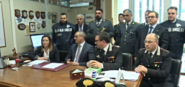 Potenza, la grande truffa sulla Sanità: i carabinieri se ne sono accorti perché la clinica ha chiesto il rimborso per un'operazione ai testicoli. Ma la paziente era una donna