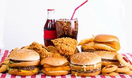 Fast food? Fa ingrassare e pure ammalare 