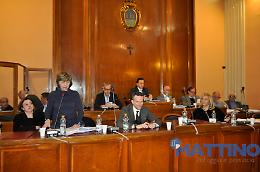Foggia, passa il piano Amiu col favore della minoranza: la crisi politica al Comune rimane