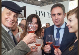 La Puglia del vino ubriaca Verona: Foggia al secondo posto in Italia per ore di lavoro create