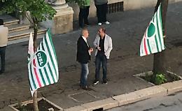 Il Pd appoggia la protesta dei sindacati: «Ritardi, inefficienza ed errori dell'Amministrazione Landella; è tempo di cambiare»