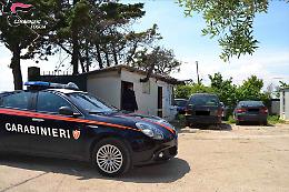 A San Severo i carabinieri scoprono un bidone con 7 chili di kobret, micidiale sottoprodotto dell'eroina