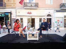 Tutte 'pazze' di Paz. Tony Di Corcia incanta i lettori di Ubik