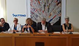 Taranta, la Lezzi vorrebbe che la Puglia ballasse tutto l'anno
