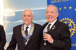 Staffetta al Rotary Club Foggia, ora il maglietto passa ad Angelo Corbo