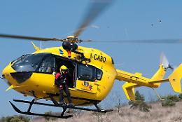Basilicata soccorso, due elicotteri del 118 sequestrati: si alzavano in volo con troppo peso a bordo