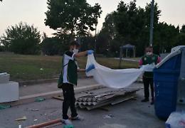 Foggia, ora pure i pannelli di amianto vicino ai cassonetti dei rifiuti