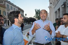 Regionali, Zingaretti: "In Puglia Renzi deve decidere da che parte stare. Ci ripensi o vinceranno le destre"