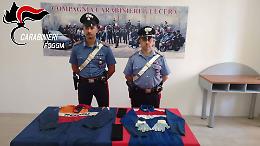 Lucera, rapinatore beccato mentre si "cambia d'abito": arrestato  minorenne 