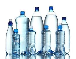 Emergenza idrica a Matera, è caccia alle bottiglie di acqua minerale