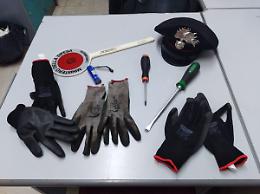 Inseguimento sulla Potenza-Melfi: nell'auto dei rapinatori i carabinieri hanno trovato arnesi da scasso