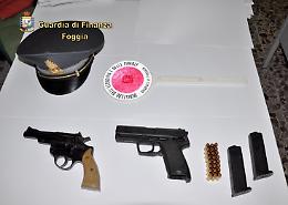 Armi e droga: arrestati due foggiani 