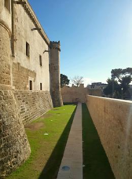 Torremaggiore: completati i lavori di riqualificazione del fossato del Castello Ducale