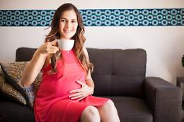 Se sei incinta, non lasciarti tentare troppo dal caffè